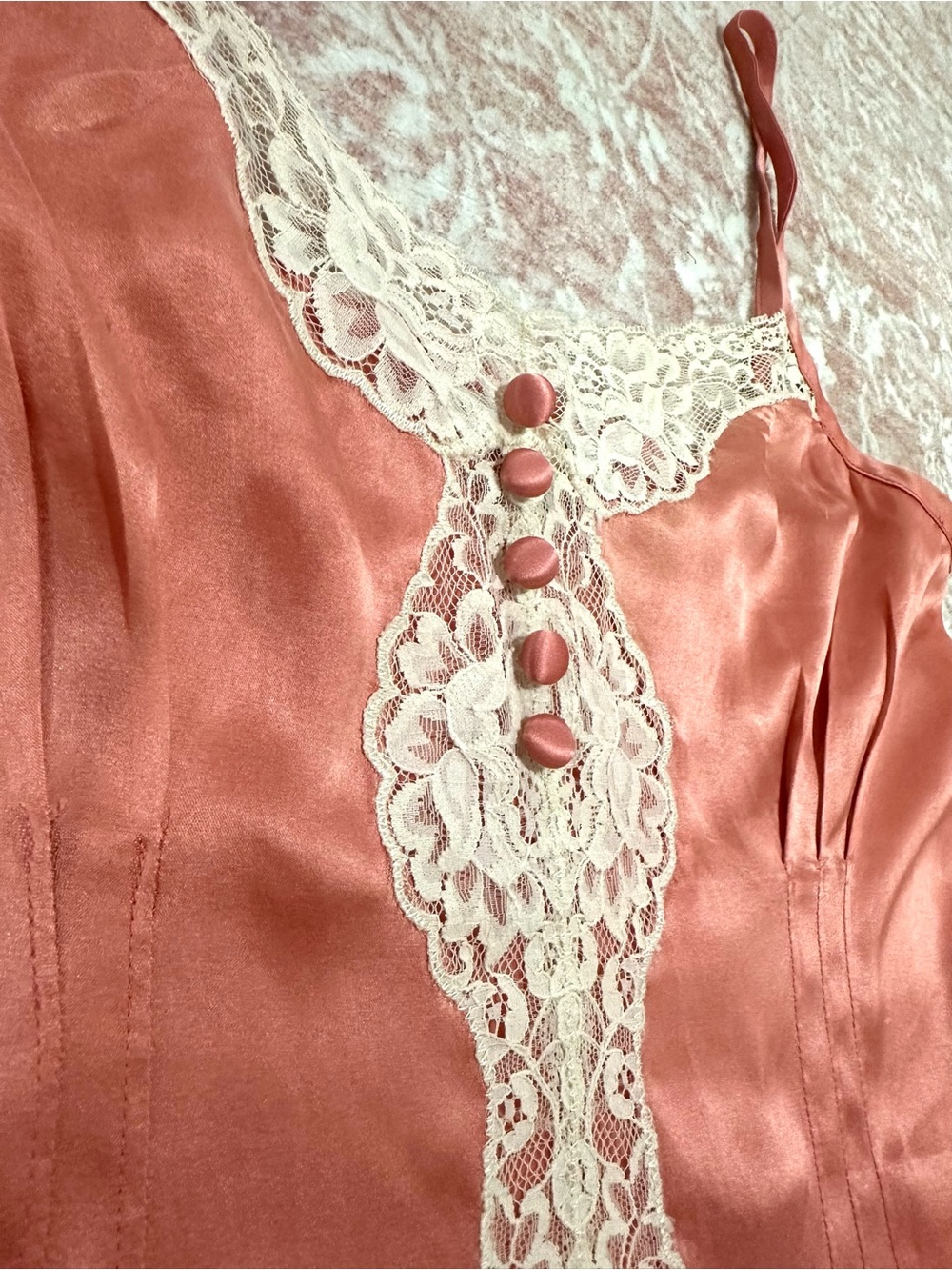 Vintage 🪷 Real Silk Banana Republic Peach Lace Tank Top - Picture 5 of 13